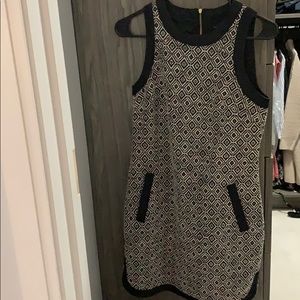 Black geoprint dress